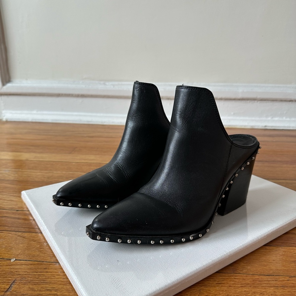 Steve Madden Black Heel Booties